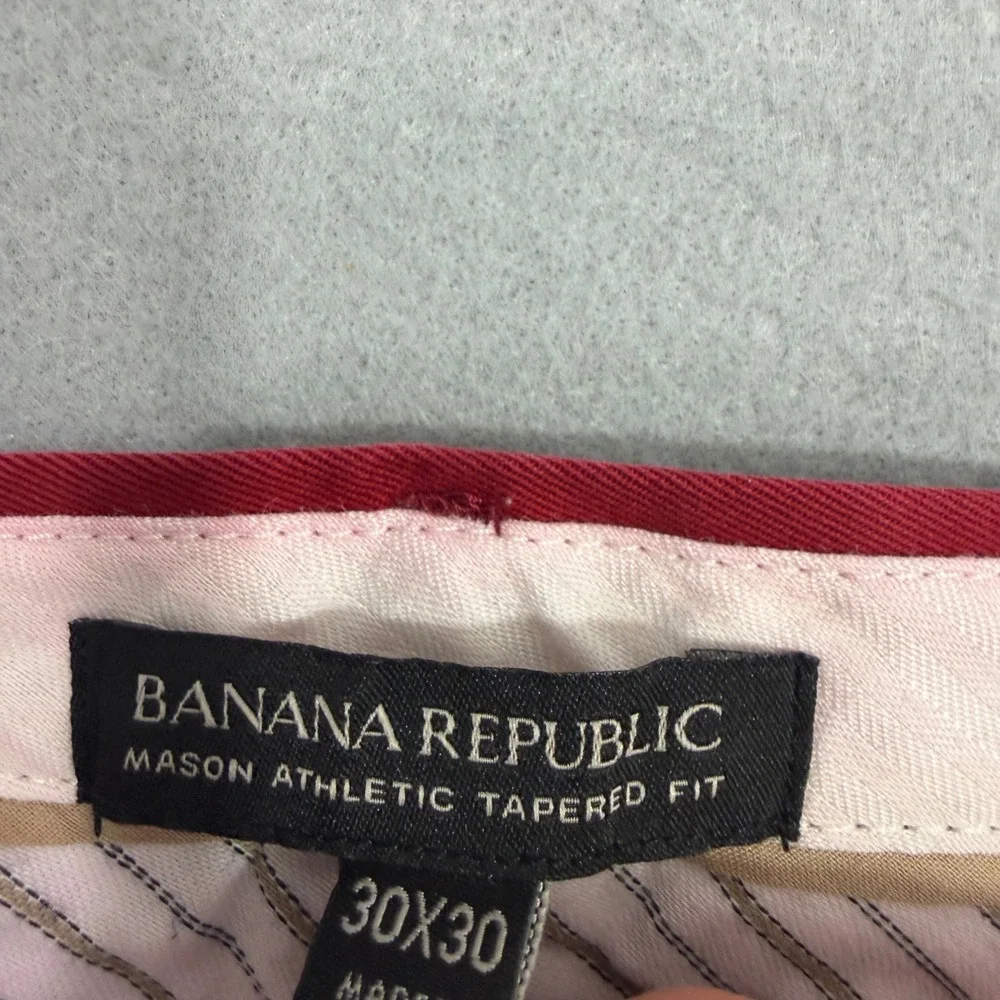 Banana Republic Chinos Men's 30x30 Red Mason Athletic Tapered Fit Rapid Movement